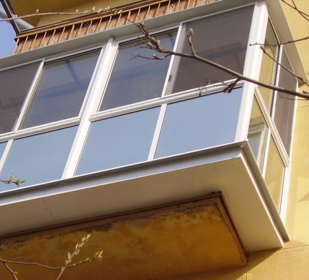 Расширение балкона по полу <br>